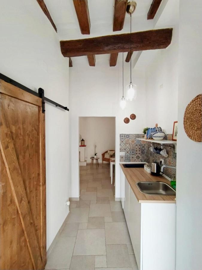 Apartamento Casa Albicocca - In The Heart Of The Old Town Bari Exterior foto
